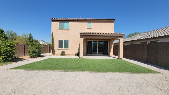 Building Photo - Closer to Goodyear than Buckeye! Gorgeous house!