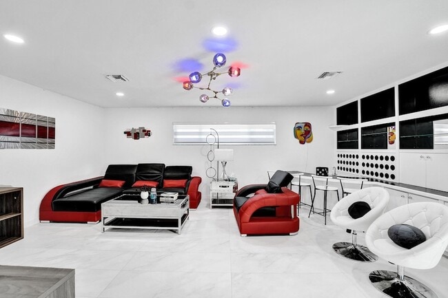 Building Photo - 3681 N 54th Ave