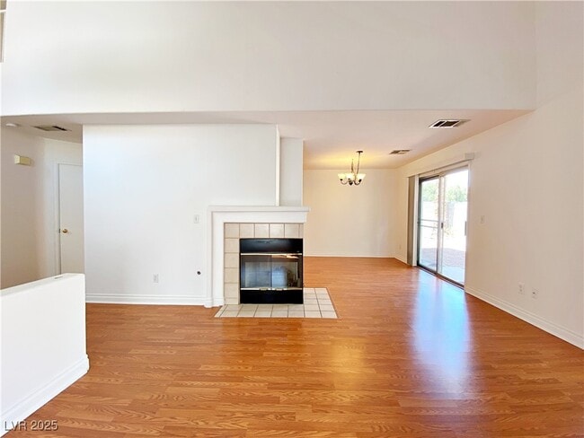 Building Photo - 198 Chadwell Ct