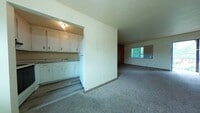 Building Photo - 2 Bed 1 bath Apartment Rental in Parkview area Newport News