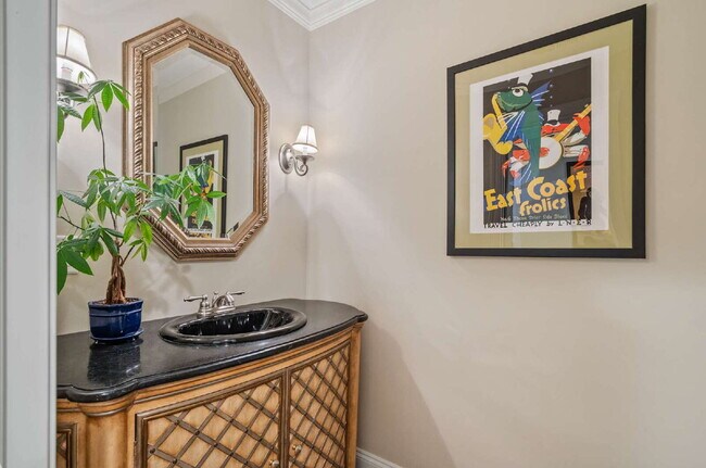 Building Photo - Charming Raleigh Retreat: 4-Bedroom Haven ...