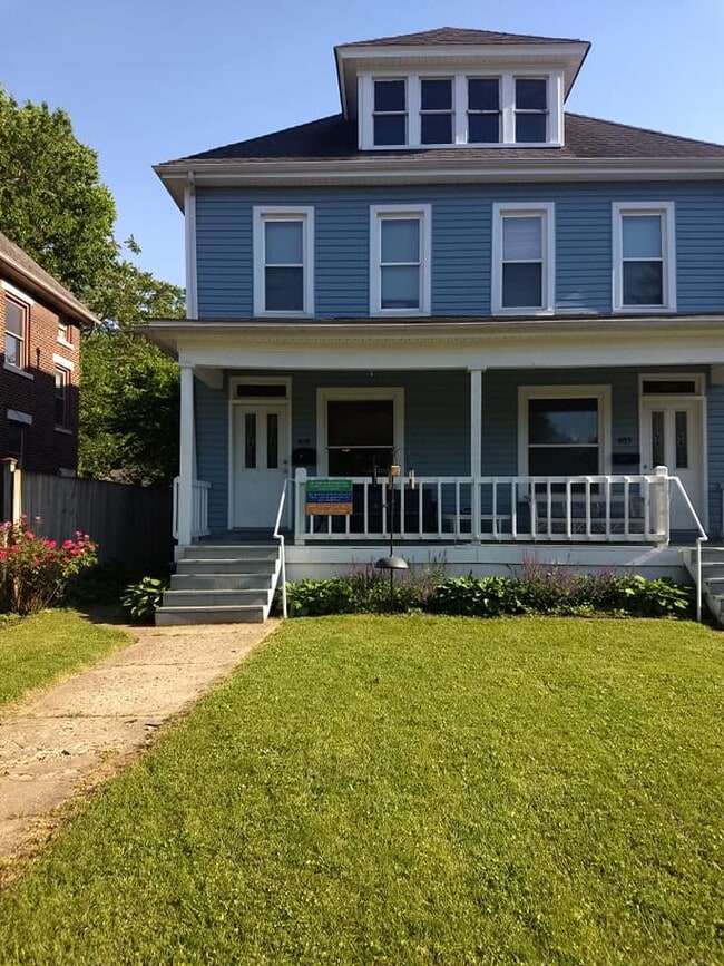 Building Photo - JARental