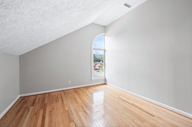 Building Photo - 3600 Burwick Pl