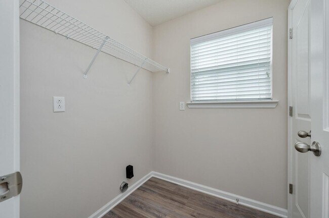 Building Photo - Coming Soon, Beautiful Murfreesboro home in Blackman School District!