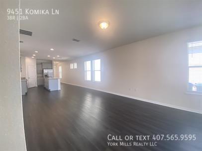 Building Photo - 9451 Komika Ln
