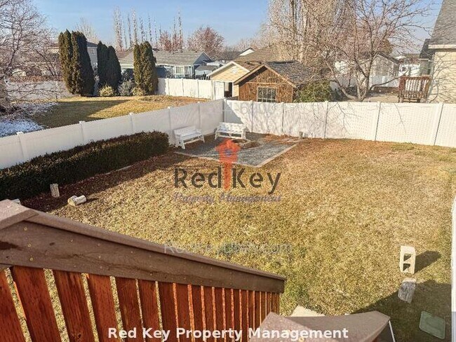 Building Photo - Cedarwood Rd. Single Family Home