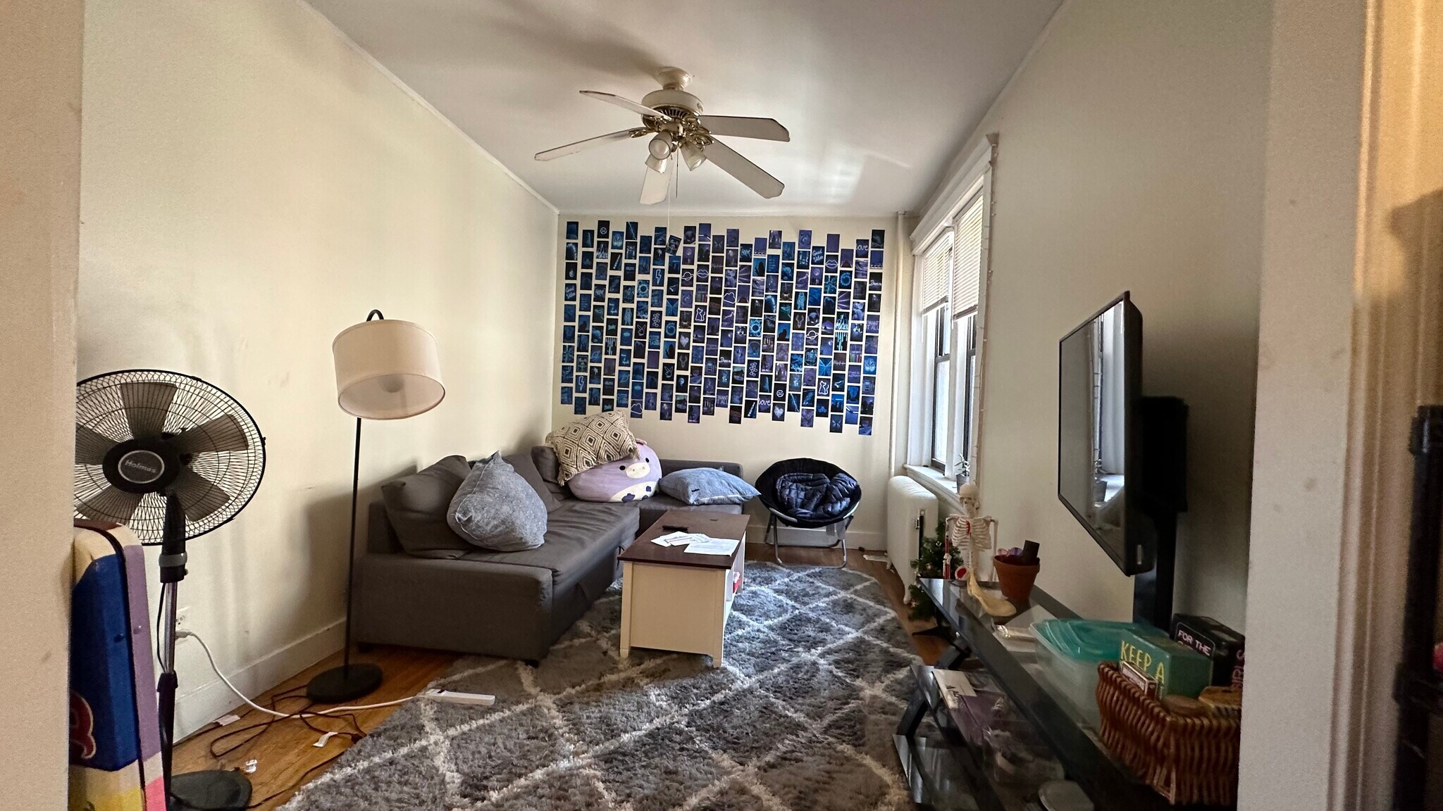 Building Photo - 70 Queensberry St