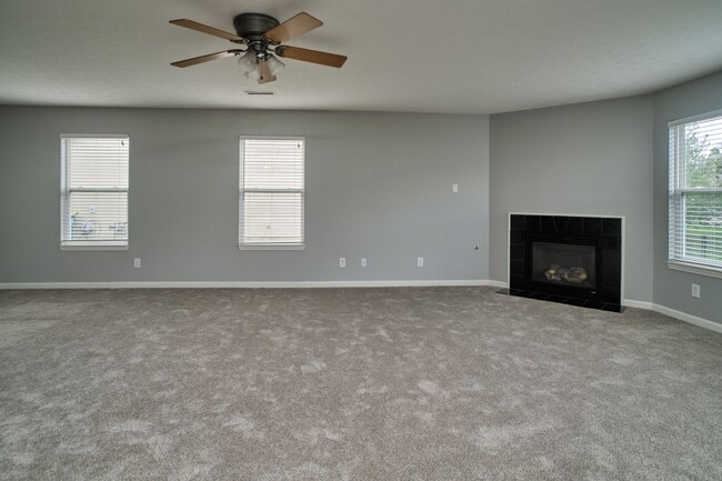 Building Photo - For Rent-Limestone Springs-4BDRM, 2.5BA