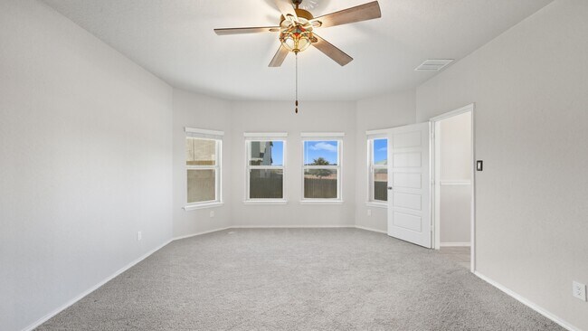 Building Photo - 534 Candor Stone