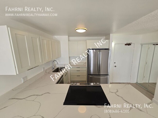 Building Photo - Beautifully Remodeled 1-Bedroom Condo with...