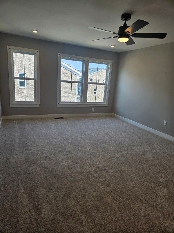 Building Photo - 7442 weathrington Ln