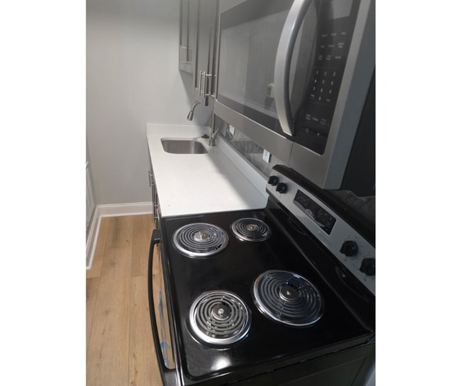 Building Photo - 5336 Cordelia Ave