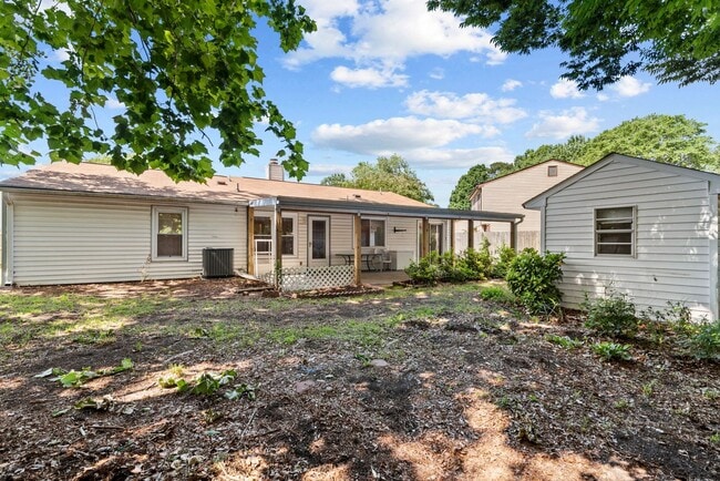 Building Photo - Charming 3-Bedroom Ranch in Quiet Chesapea...
