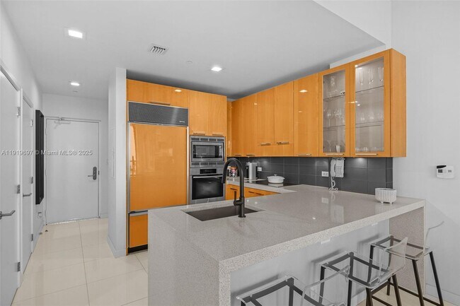 Building Photo - 6799 Collins Ave