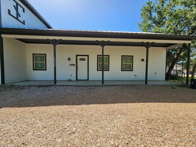 Building Photo - 3933 John Sharp Pkwy