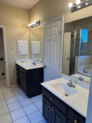 Building Photo - 1131 Indy Cir