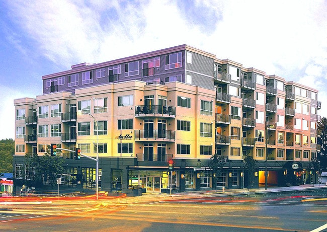 Building Photo - Abella