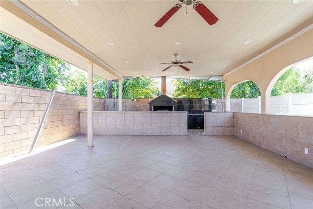 Building Photo - 14608 Cohasset St