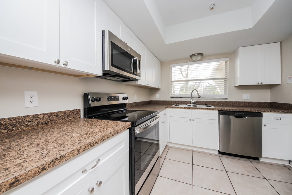 Building Photo - 12560 Illinois Woods Ln