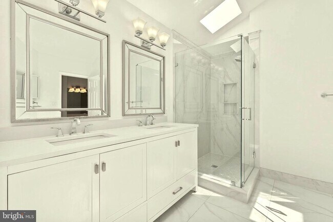 Building Photo - 6609 Heidi Ct