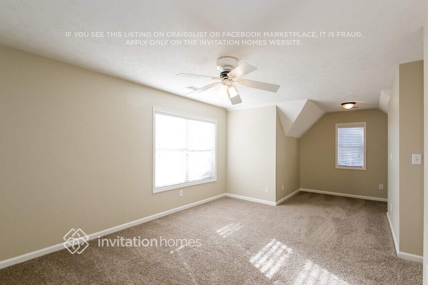 Building Photo - 4299 Chatham View Dr