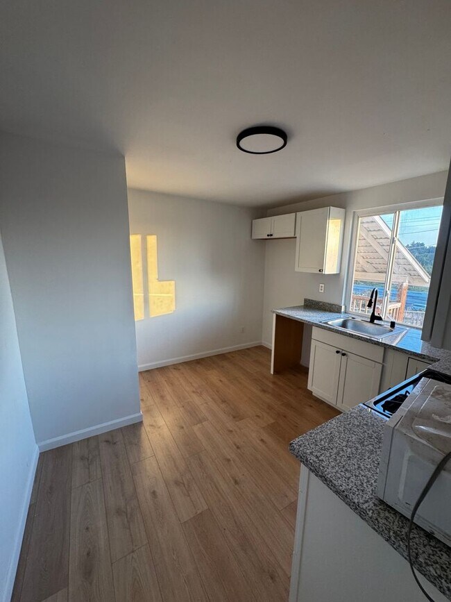 Building Photo - Charming 2BR House in Vallejo