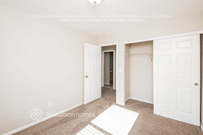 Building Photo - 1325 Waxwing Ave