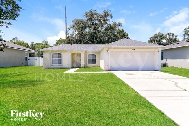 Building Photo - 1008 Heron Ct