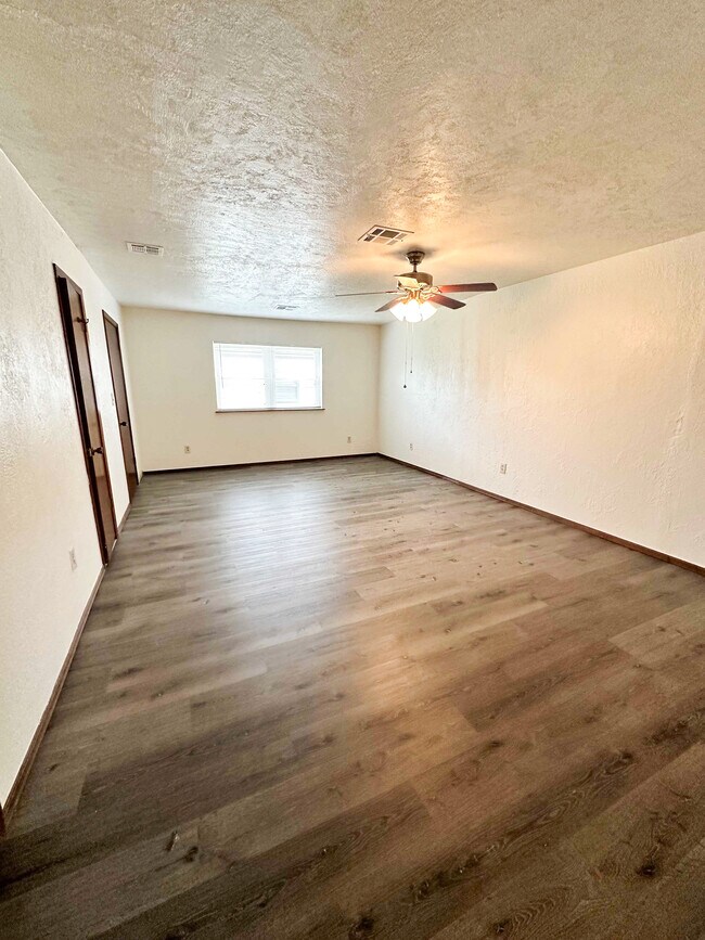 Building Photo - 2305 NW 78th St