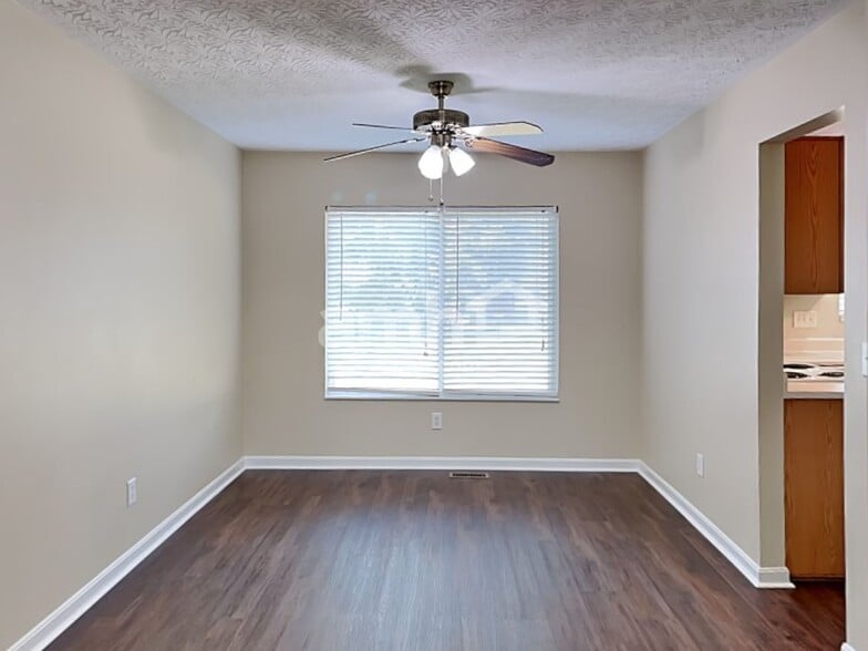 Building Photo - 10099 Brandsteade Ct