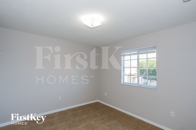 Building Photo - 17166 SW 138th Ct