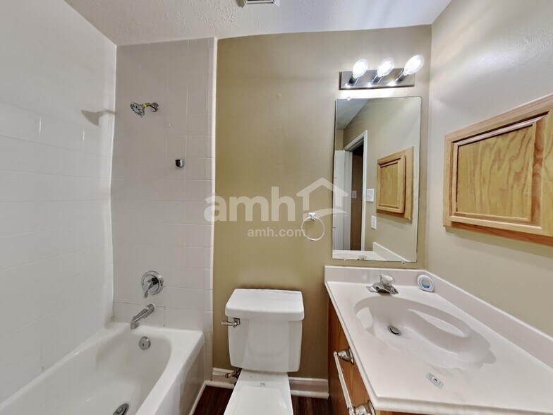 Building Photo - 31306 Perlican Dr