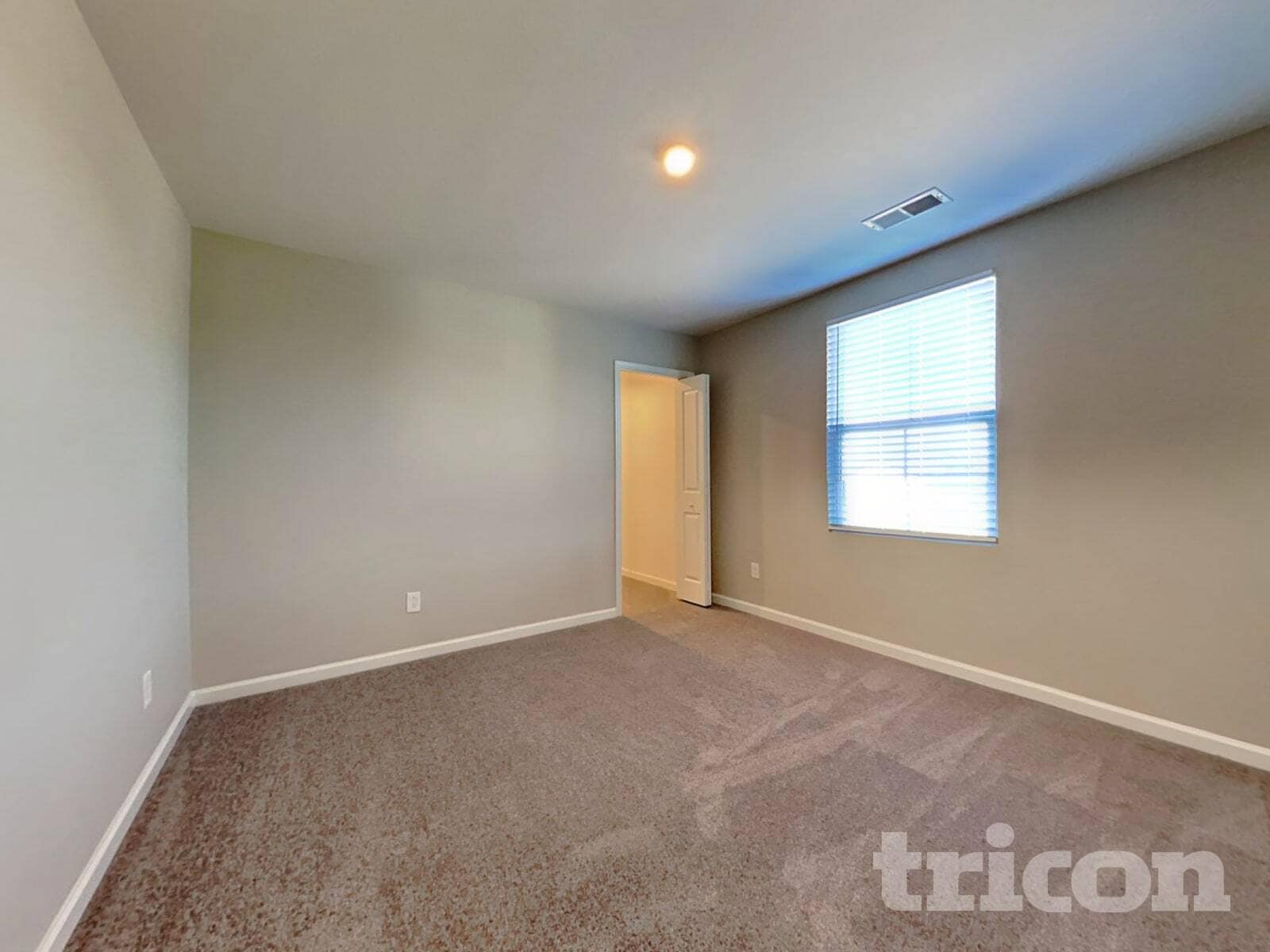 Building Photo - 757 Sequoia Dr