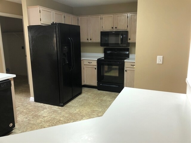 Building Photo - 9 Barons Way