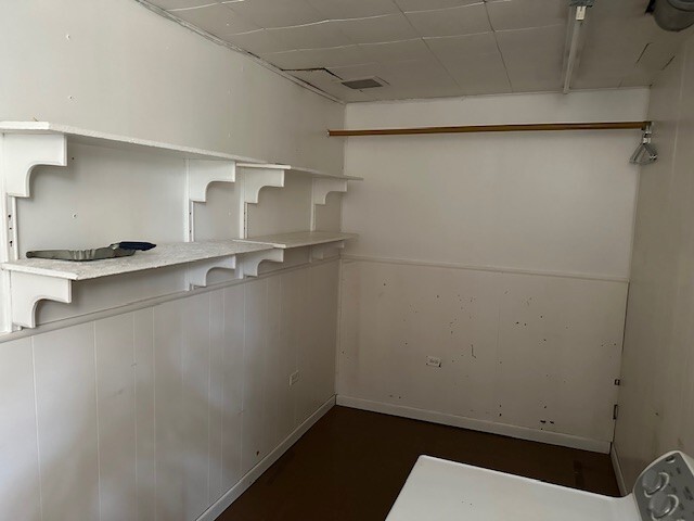 Building Photo - 921 Wilmot Rd