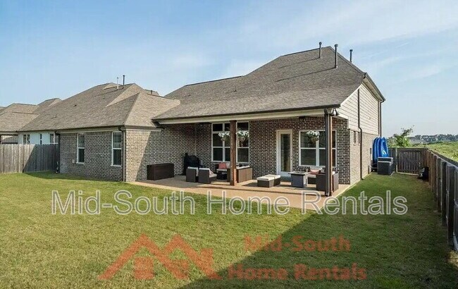 Building Photo - 12577 George Selby Dr