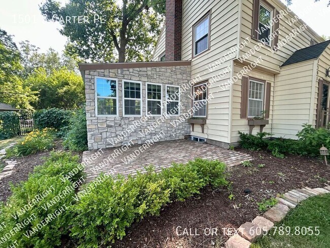 Building Photo - 1501 S Carter Pl