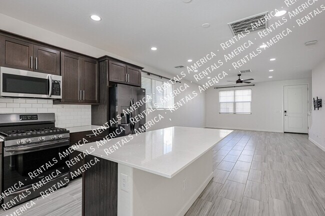 Building Photo - 743 N Abalone Ct.