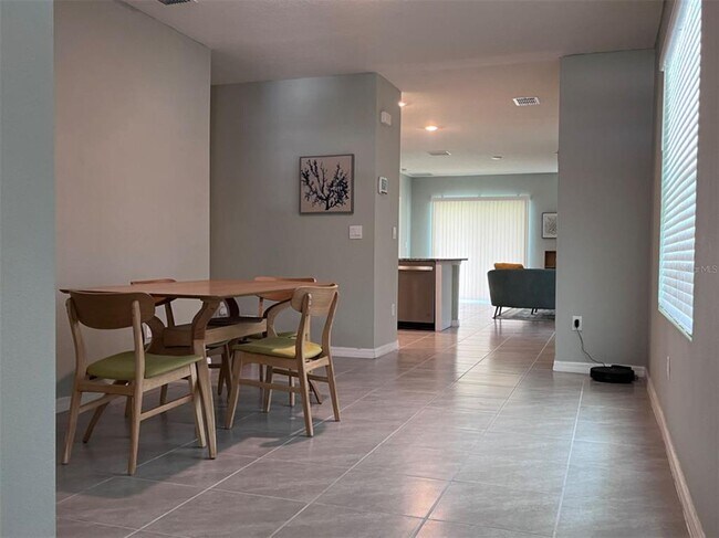 Building Photo - 5563 Birch River Trl