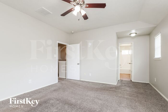 Building Photo - 2603 Cypress Island Dr