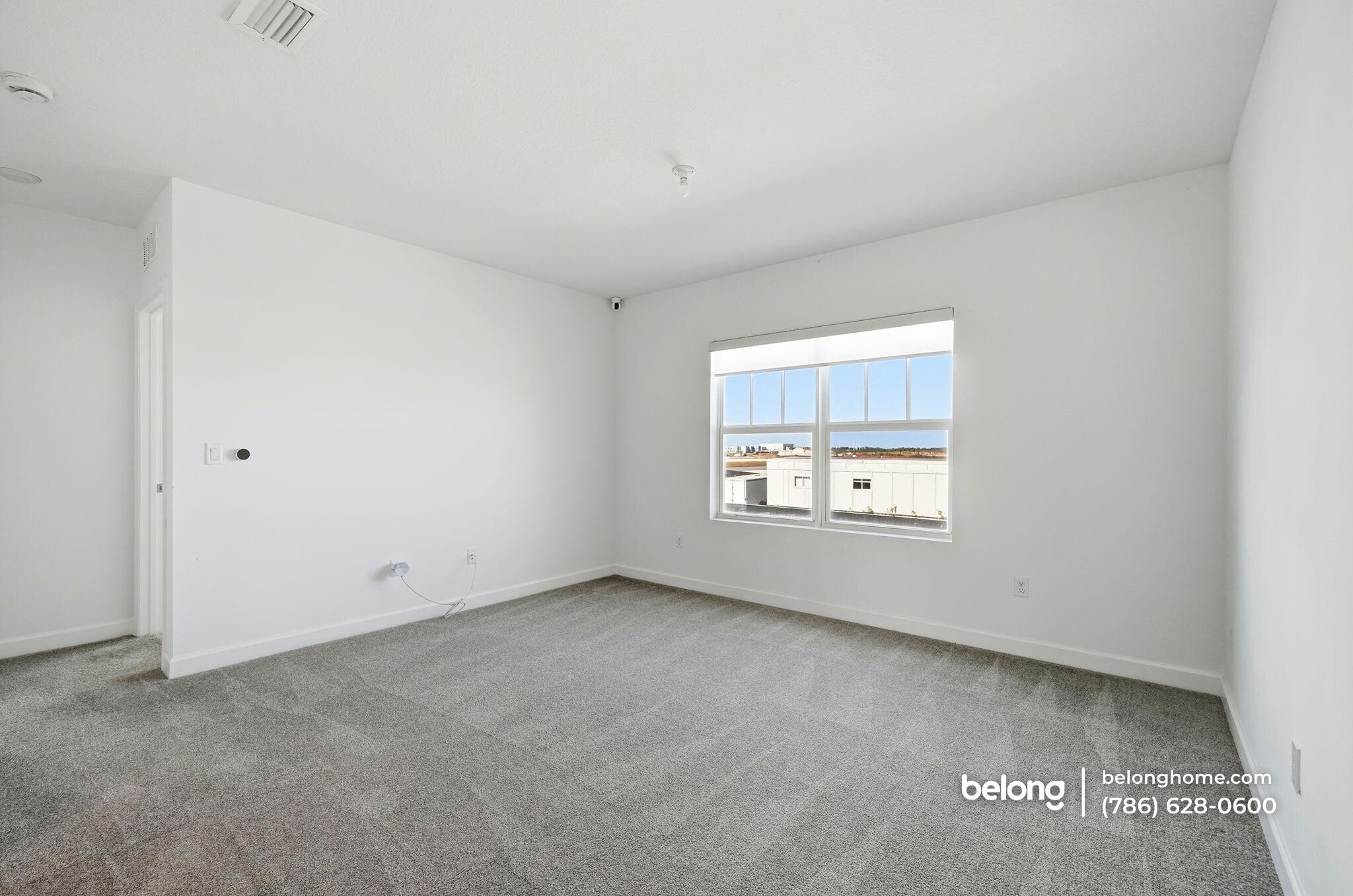 Building Photo - 14114 SW Surina St