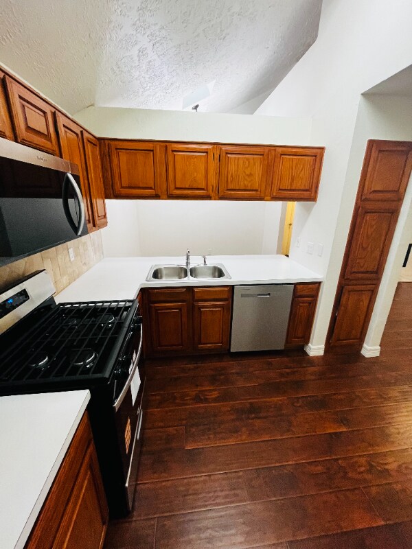 Building Photo - 8811 Cold Lake Dr