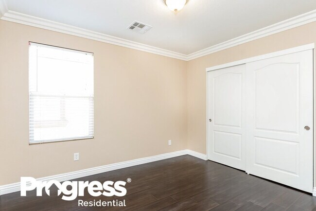 Building Photo - 8664 Bella Sparkle Ave