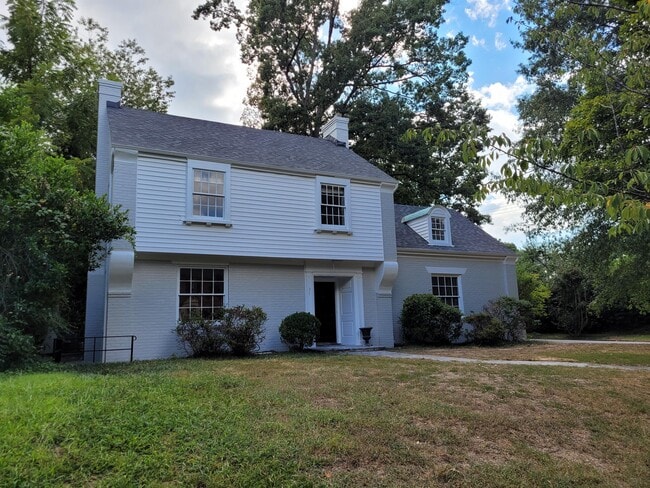 Primary Photo - 4315 Bromley Ln