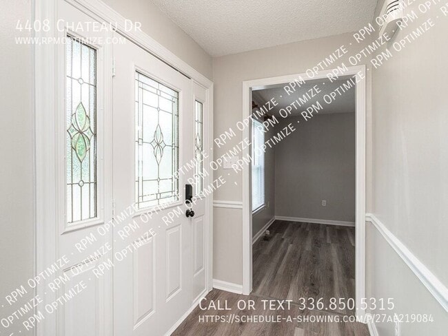 Building Photo - 4408 Chateau Dr