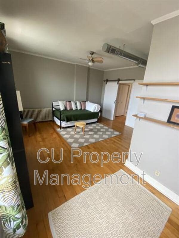 Building Photo - 415 N Neil St