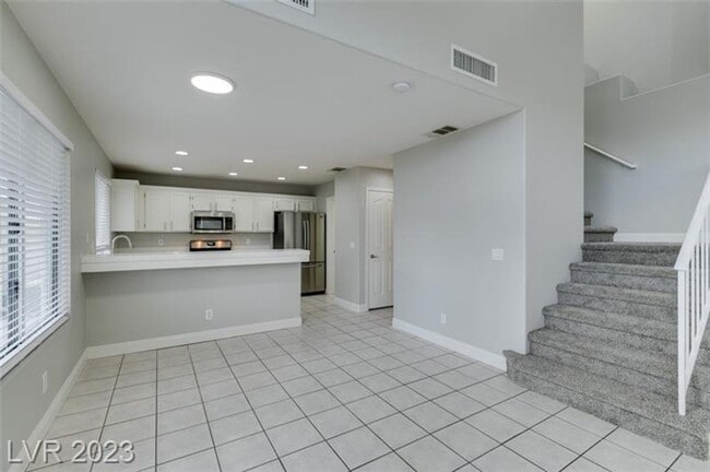 Building Photo - STUNNING 2 STORY HOME IN SUMMERLIN WITH POOL 89134