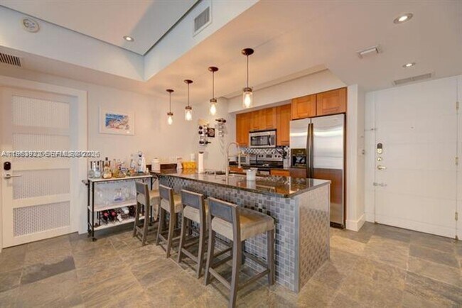 Building Photo - 4100 Salzedo St