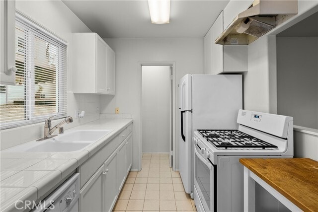 Building Photo - 3008 Highland Ave