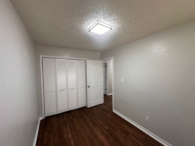 Building Photo - 4446 Aristocrat Ln